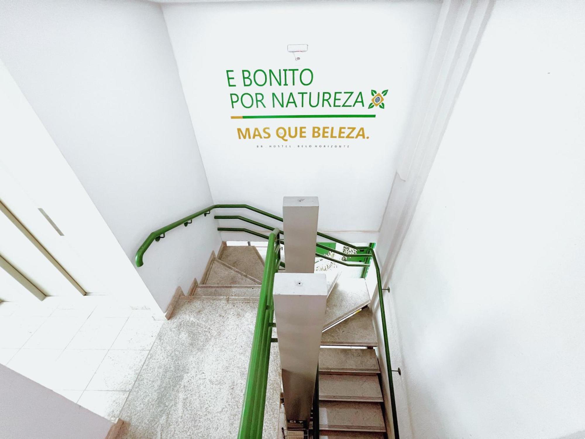Br